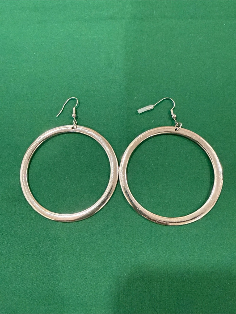 Classic Large Circular SilverTone Hoop Earrings. 95F